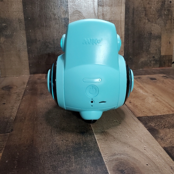 Miko 2 Robot Blue. Playful Learning STEM Robot - Picture 6 of 12